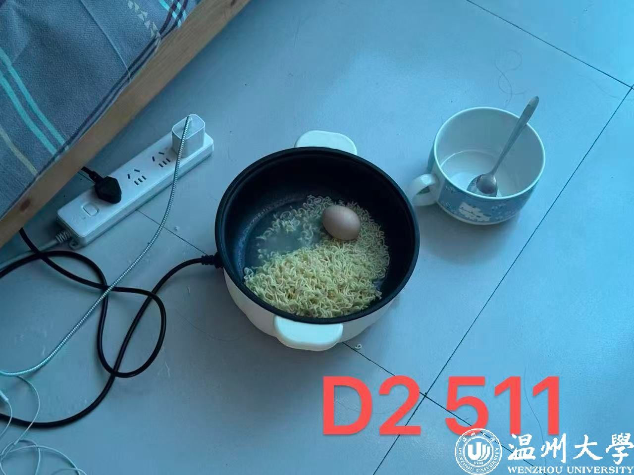 1D976